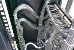 上海弱電工程公司怎樣給機(jī)房布線？